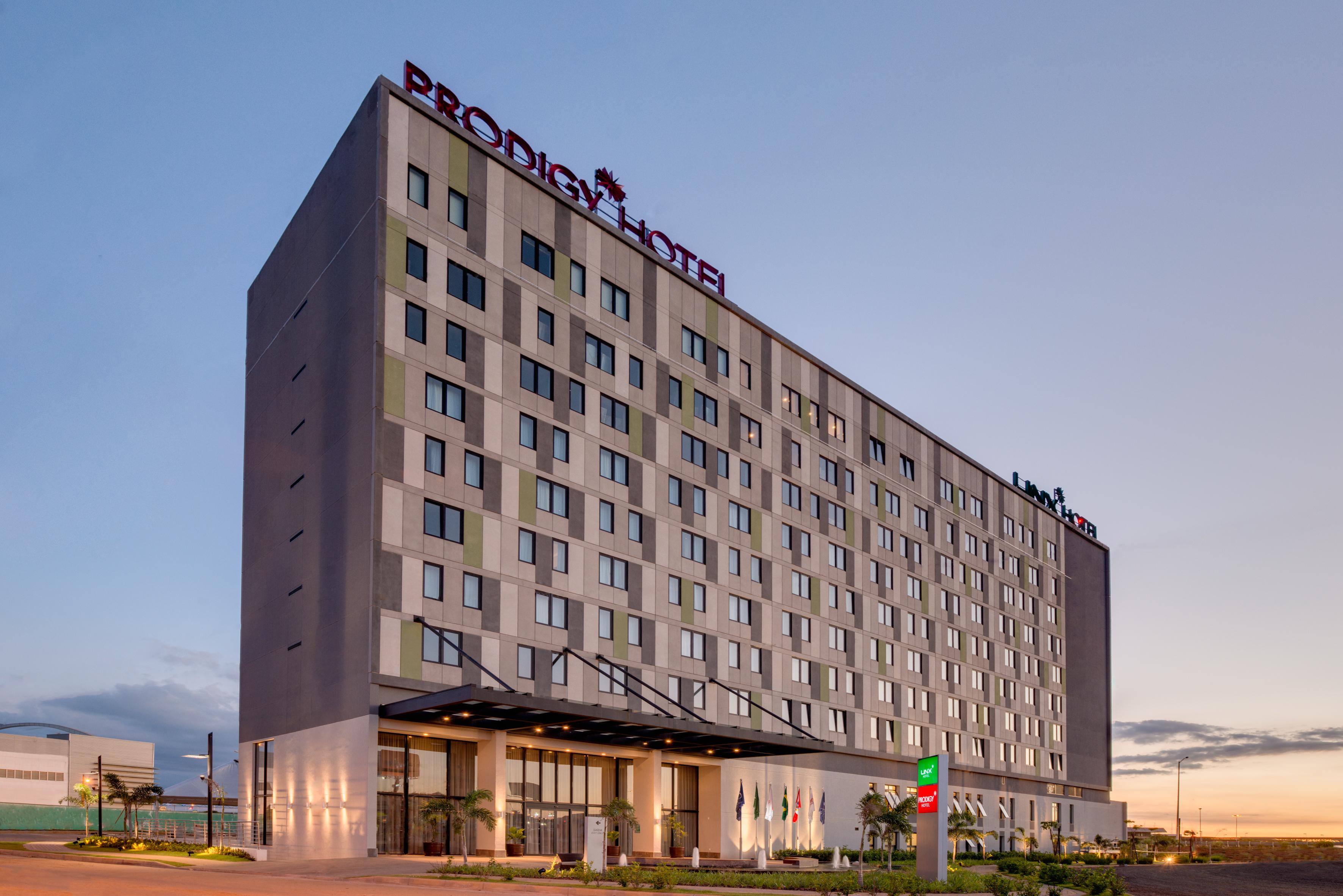 Hotel Linx Confins Zewnętrze zdjęcie