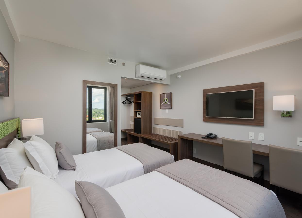 Hotel Linx Confins Zewnętrze zdjęcie