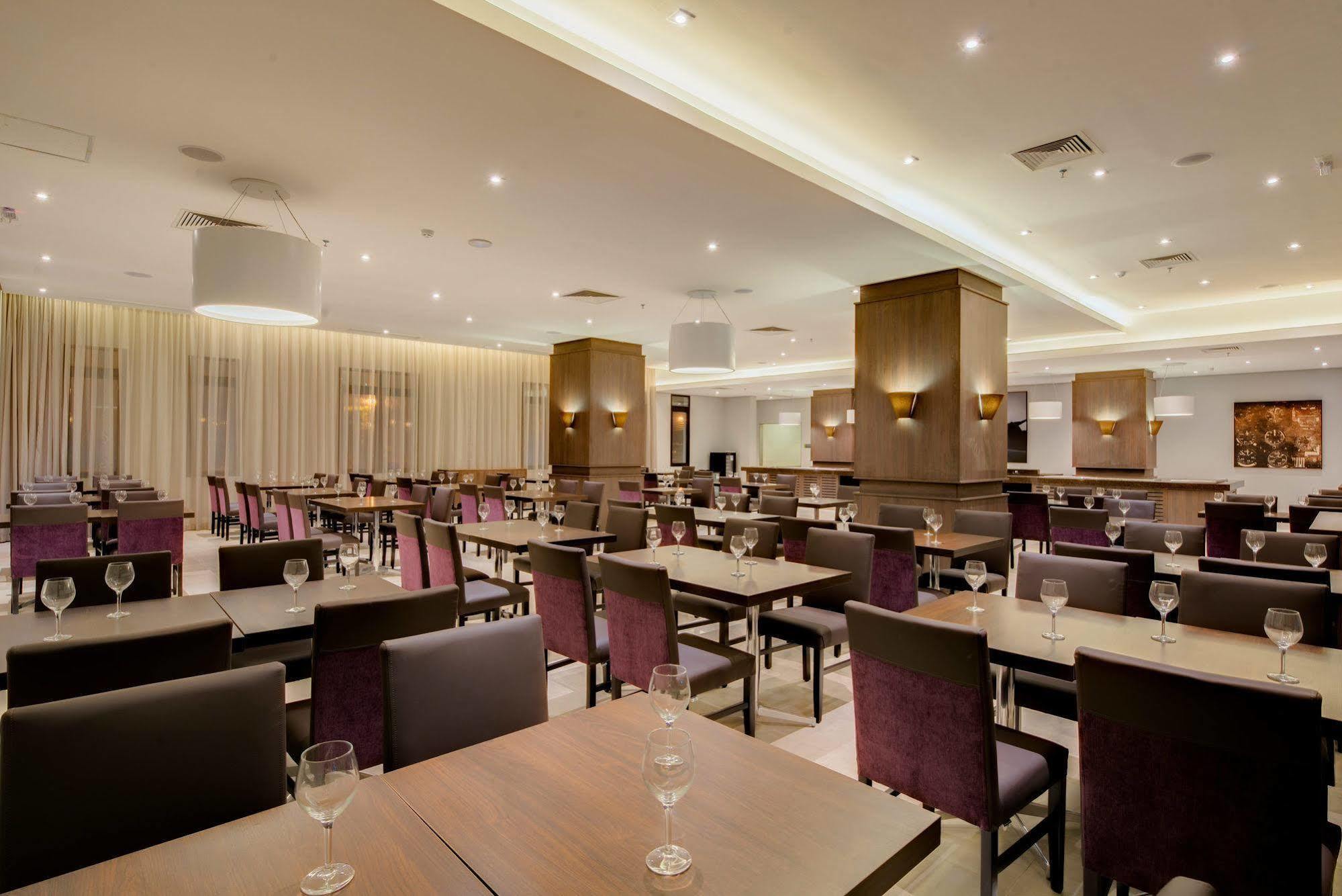 Hotel Linx Confins Zewnętrze zdjęcie